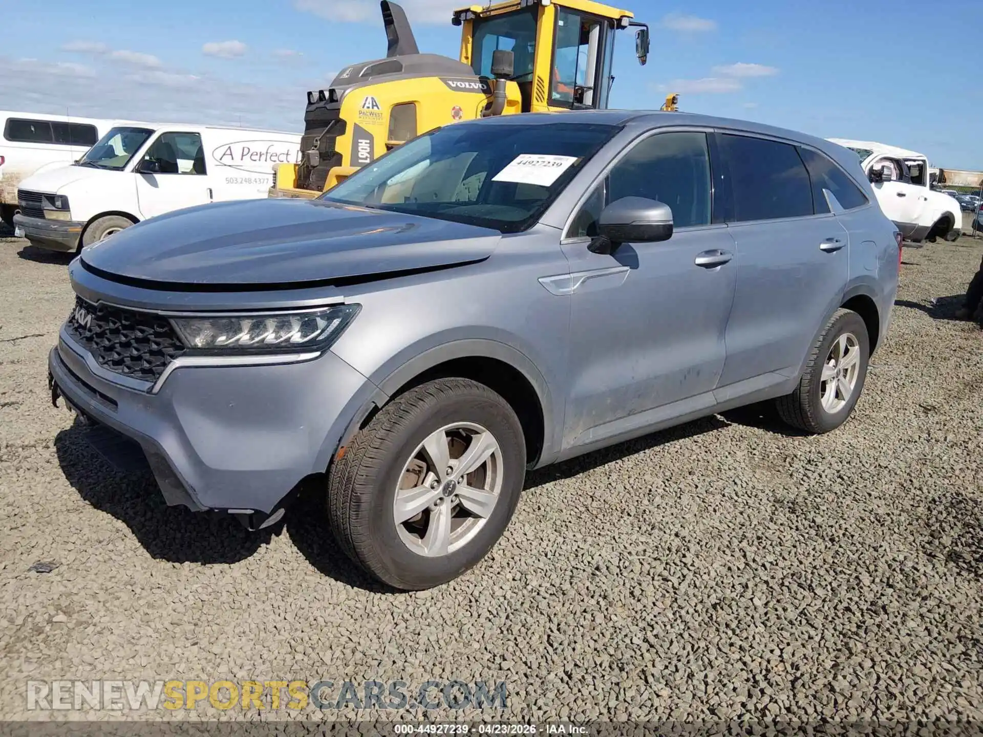 2 Photograph of a damaged car 5XYRGDLC8NG097532 KIA SORENTO 2022