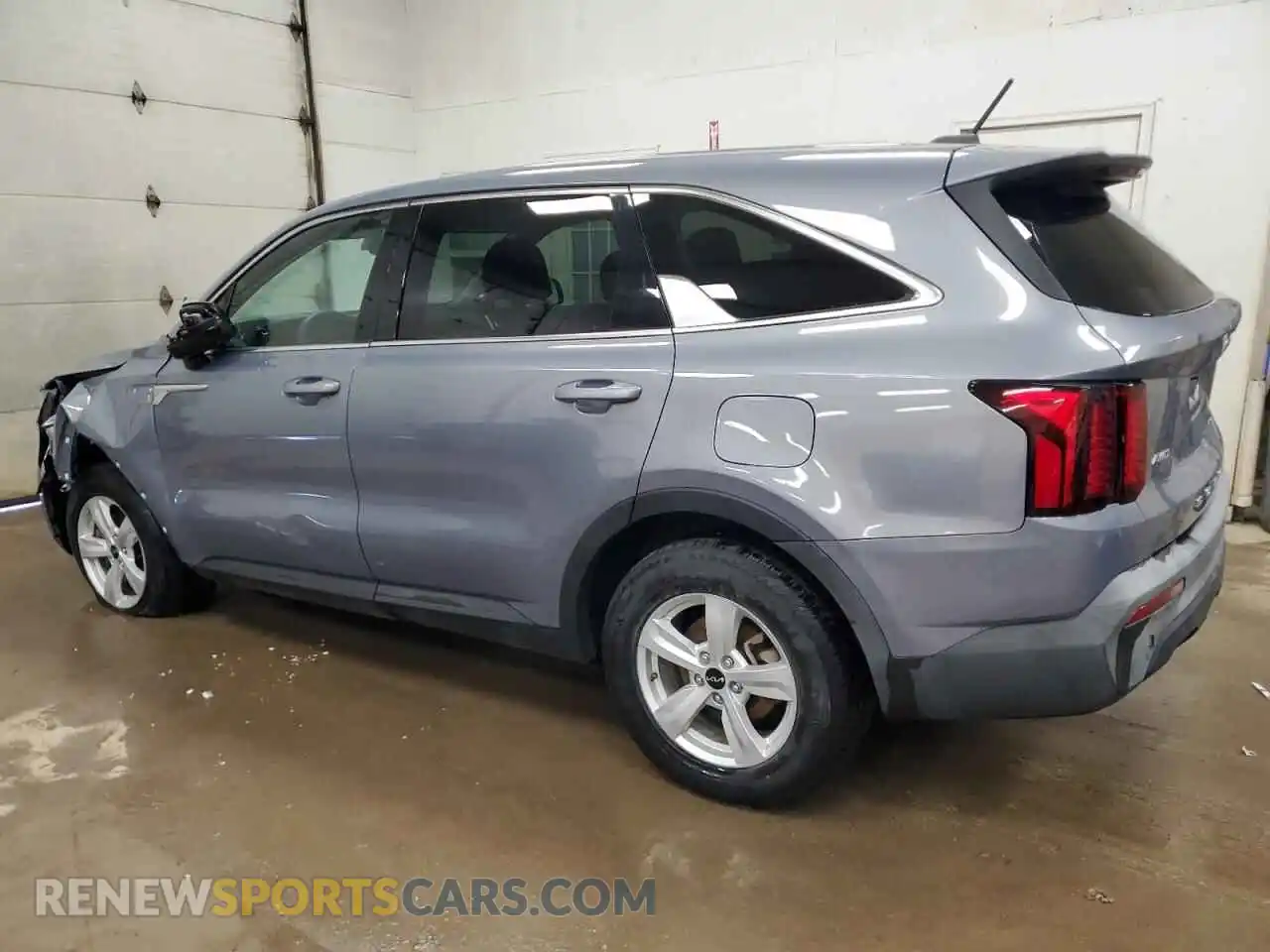 2 Photograph of a damaged car 5XYRGDLC8NG117214 KIA SORENTO 2022