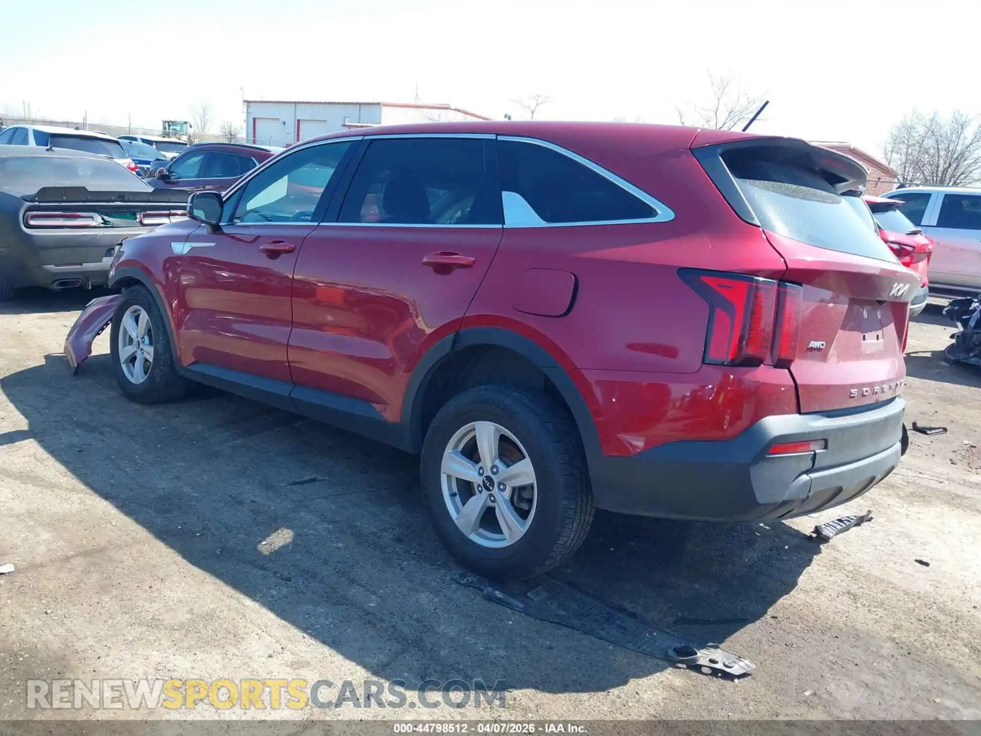 3 Photograph of a damaged car 5XYRGDLC9NG075362 KIA SORENTO 2022
