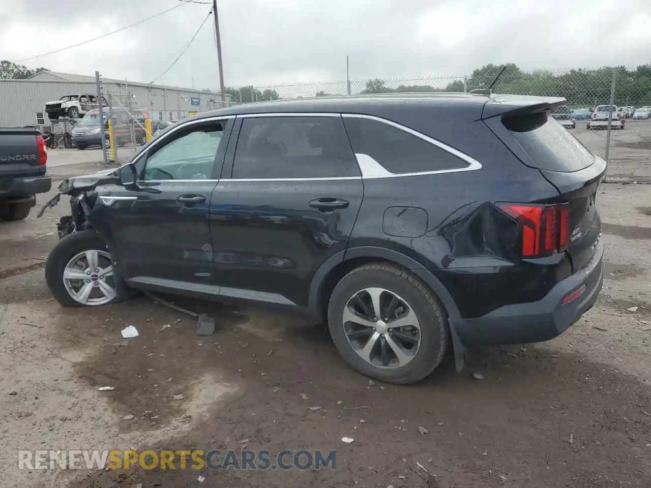 2 Photograph of a damaged car 5XYRGDLCXNG113908 KIA SORENTO 2022
