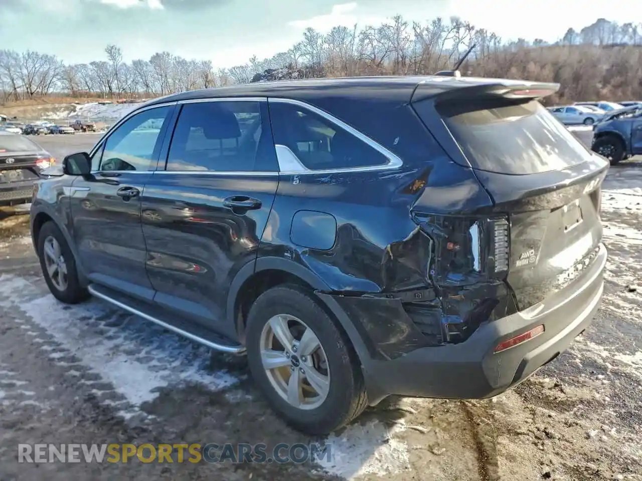2 Photograph of a damaged car 5XYRGDLCXNG116002 KIA SORENTO 2022