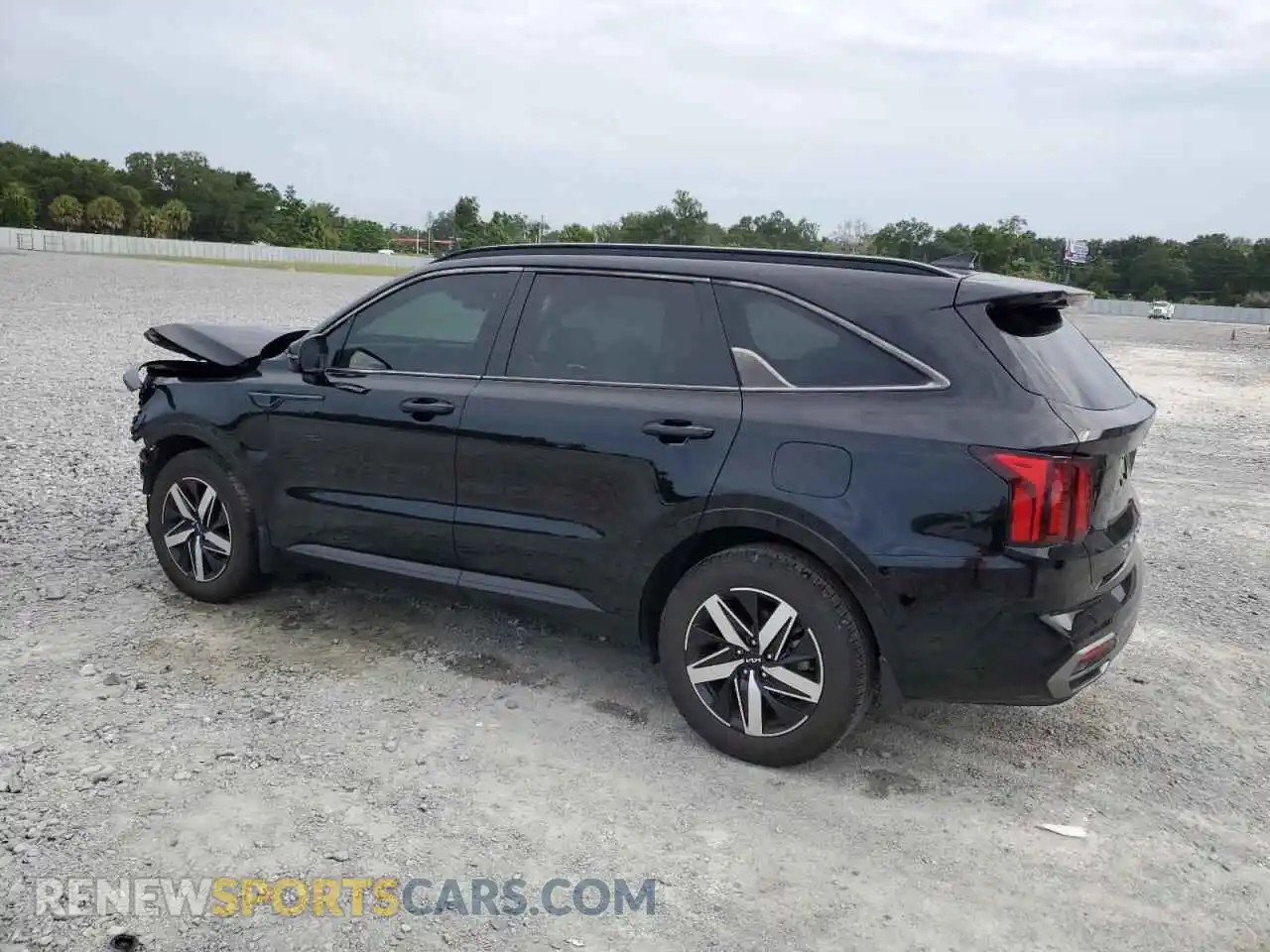 2 Photograph of a damaged car 5XYRH4LF4NG101342 KIA SORENTO 2022