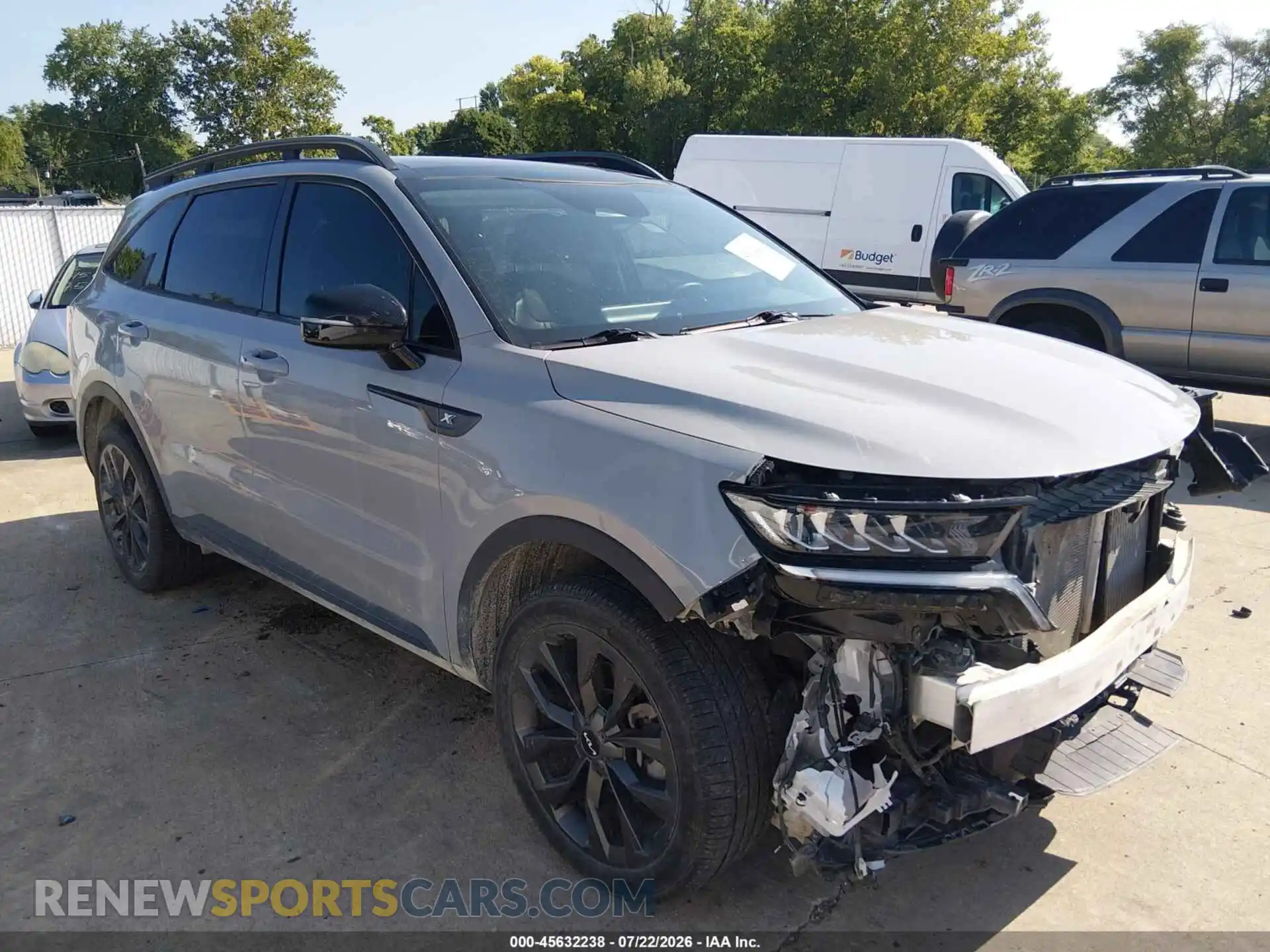 1 Photograph of a damaged car 5XYRHDLF2NG152032 KIA SORENTO 2022