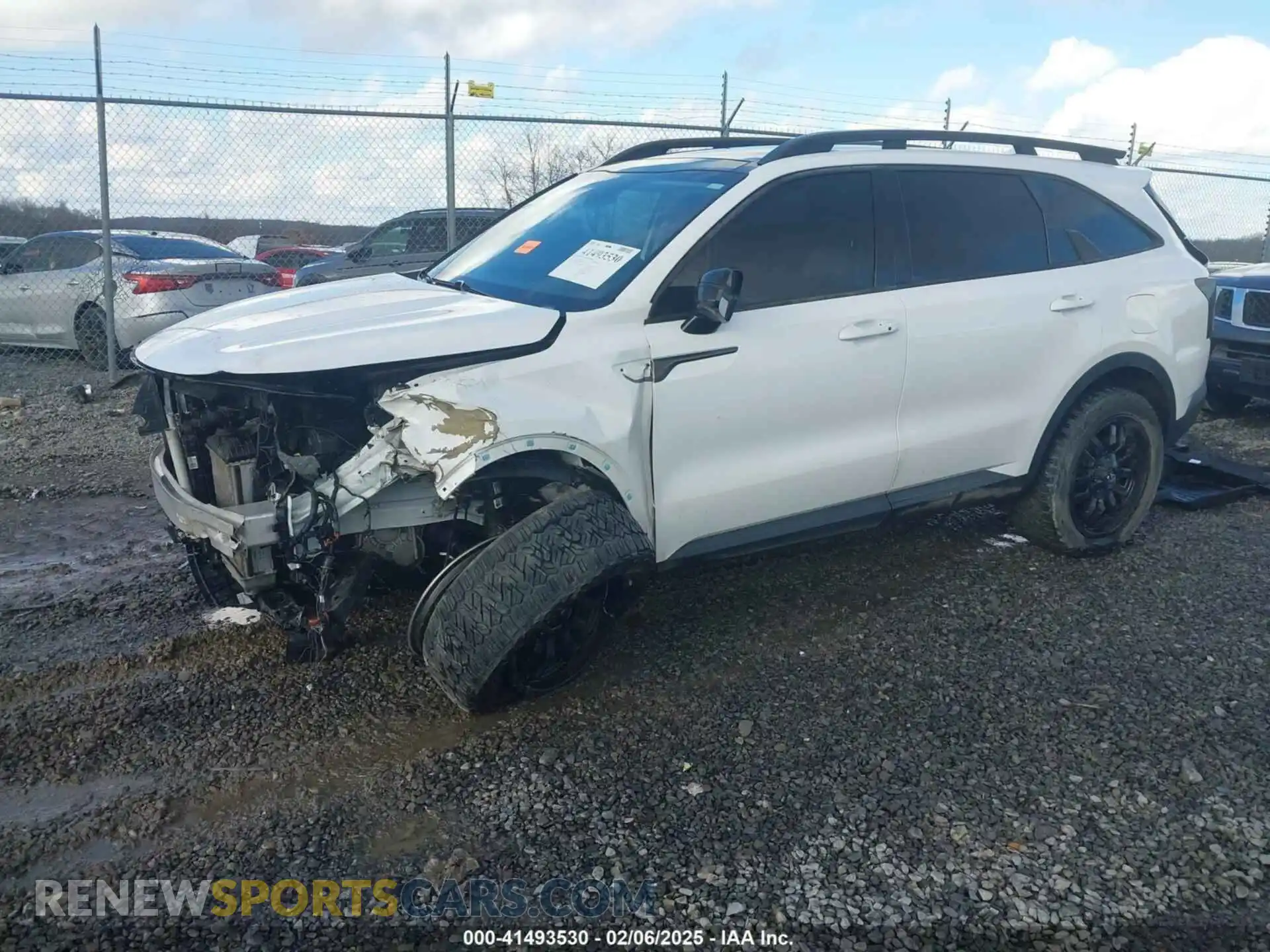 2 Photograph of a damaged car 5XYRHDLF6NG079263 KIA SORENTO 2022