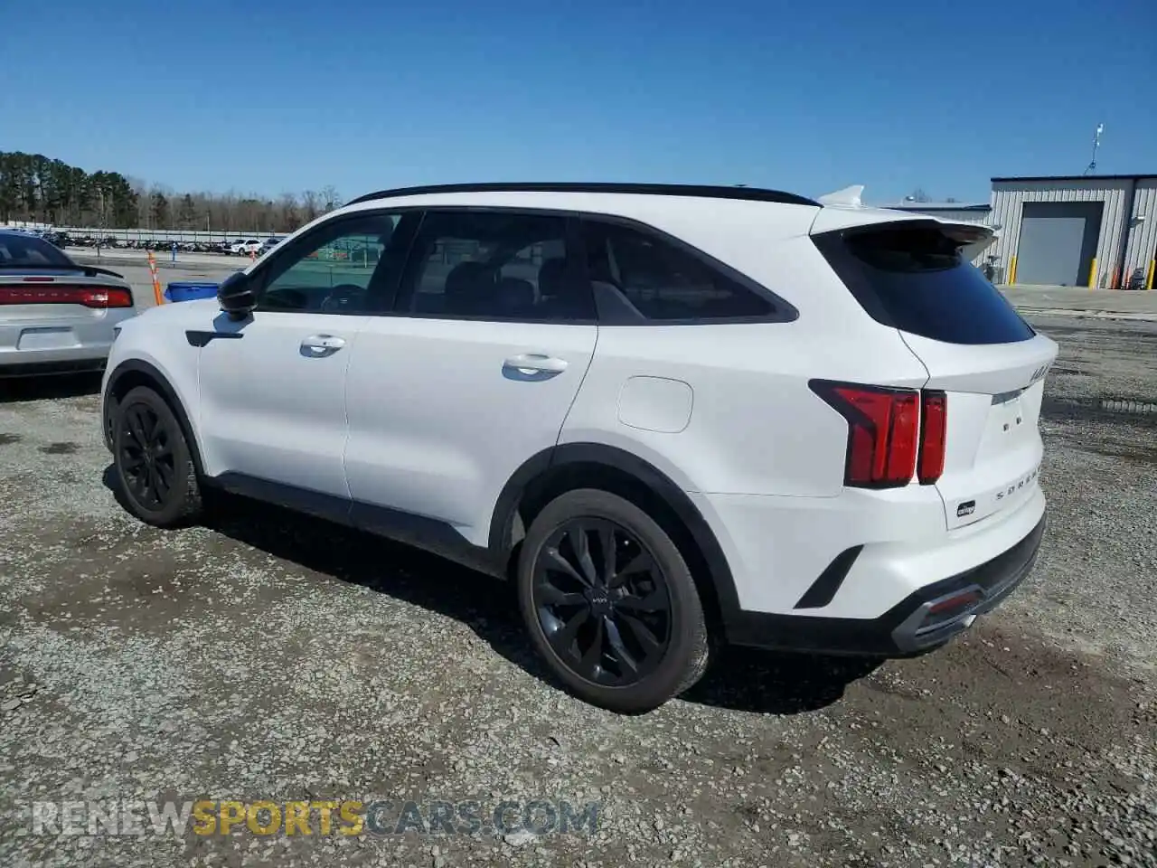 2 Photograph of a damaged car 5XYRK4LF3NG090397 KIA SORENTO 2022