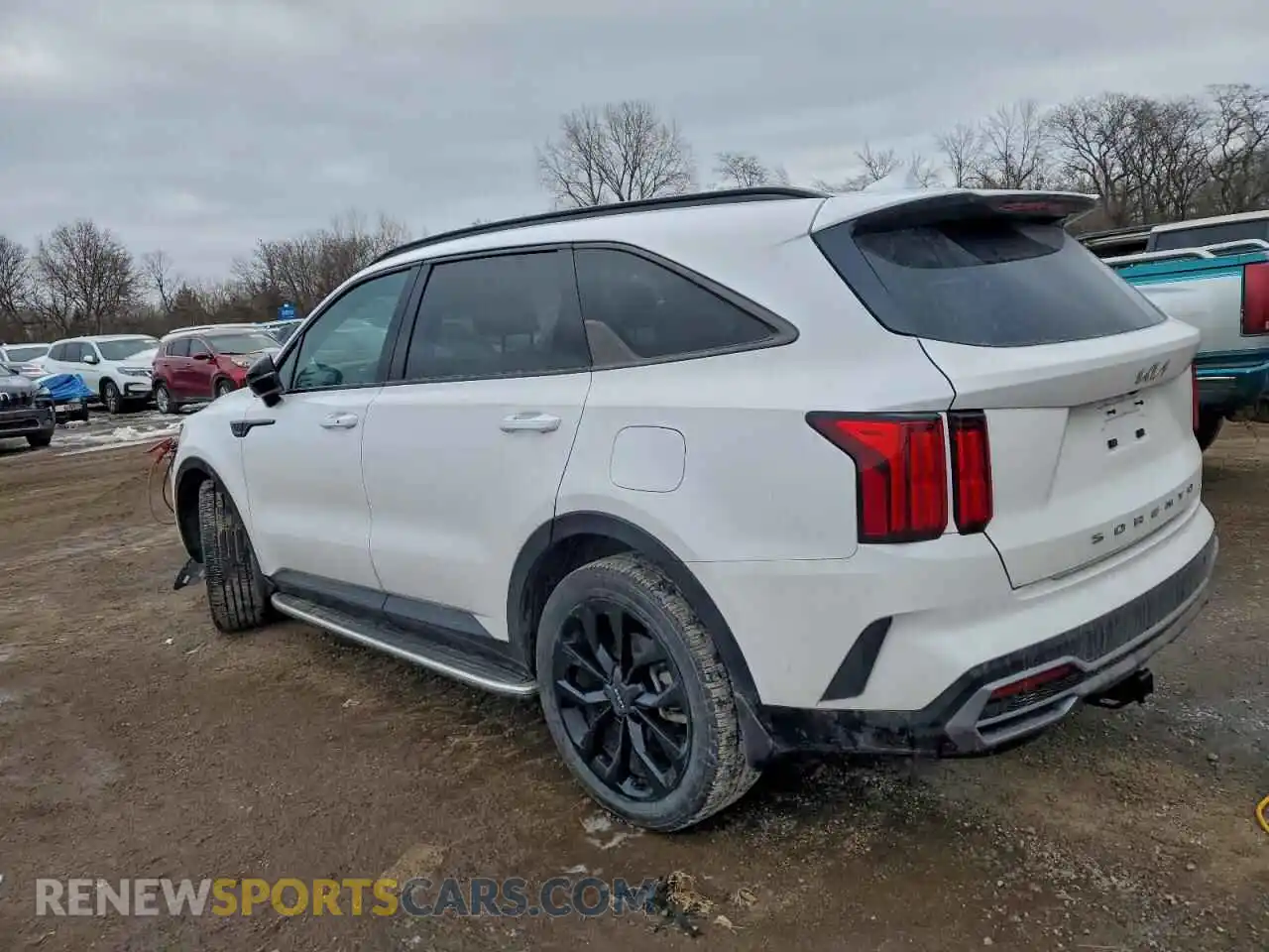 2 Photograph of a damaged car 5XYRK4LF4NG146122 KIA SORENTO 2022