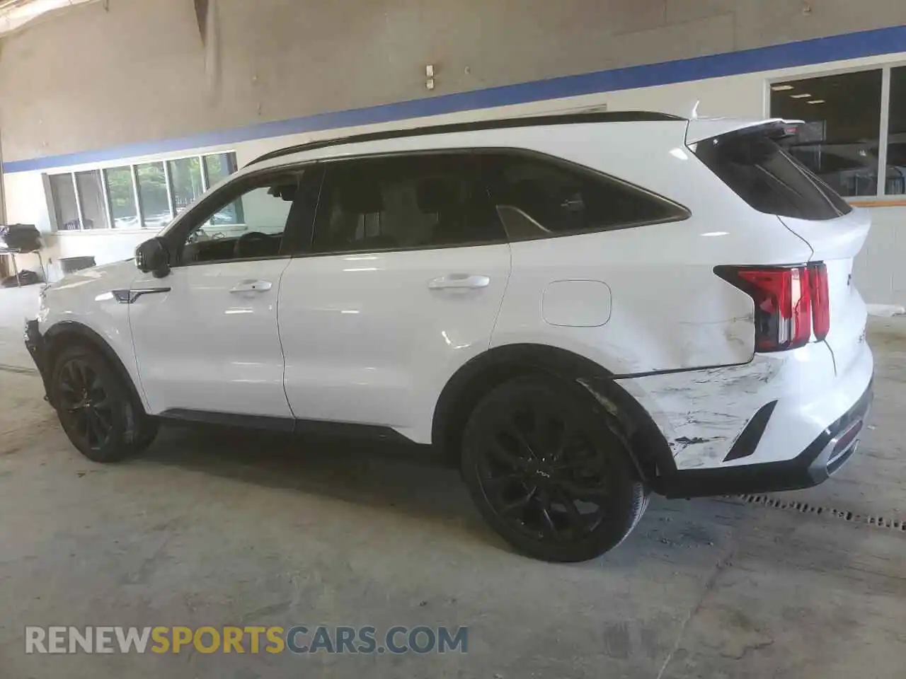 2 Photograph of a damaged car 5XYRK4LF6NG090281 KIA SORENTO 2022