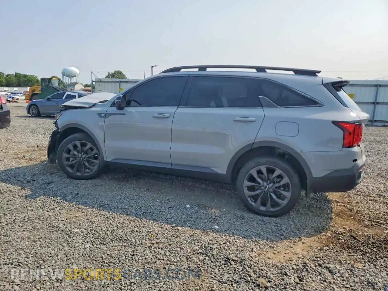 2 Photograph of a damaged car 5XYRKDLF2NG090911 KIA SORENTO 2022