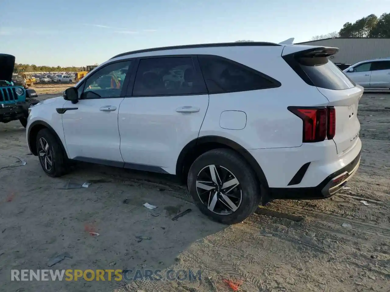2 Photograph of a damaged car 5XYRL4LC0NG123150 KIA SORENTO 2022