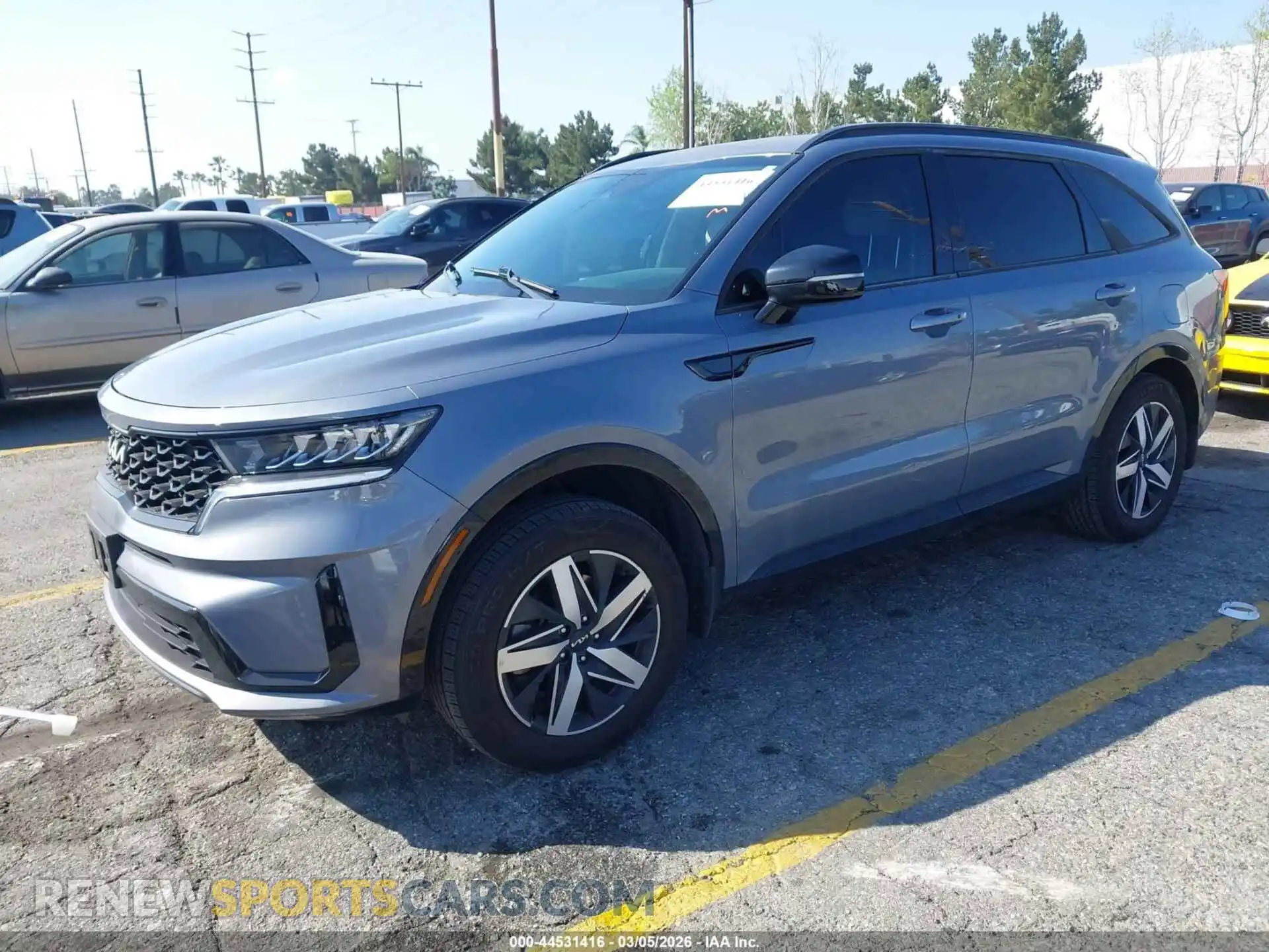 2 Photograph of a damaged car 5XYRL4LC2NG152696 KIA SORENTO 2022