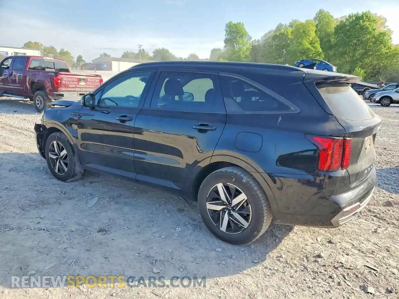 2 Photograph of a damaged car 5XYRL4LC4NG154479 KIA SORENTO 2022