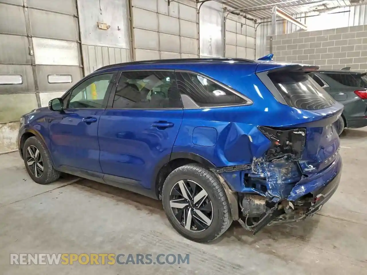 2 Photograph of a damaged car 5XYRL4LC6NG101993 KIA SORENTO 2022