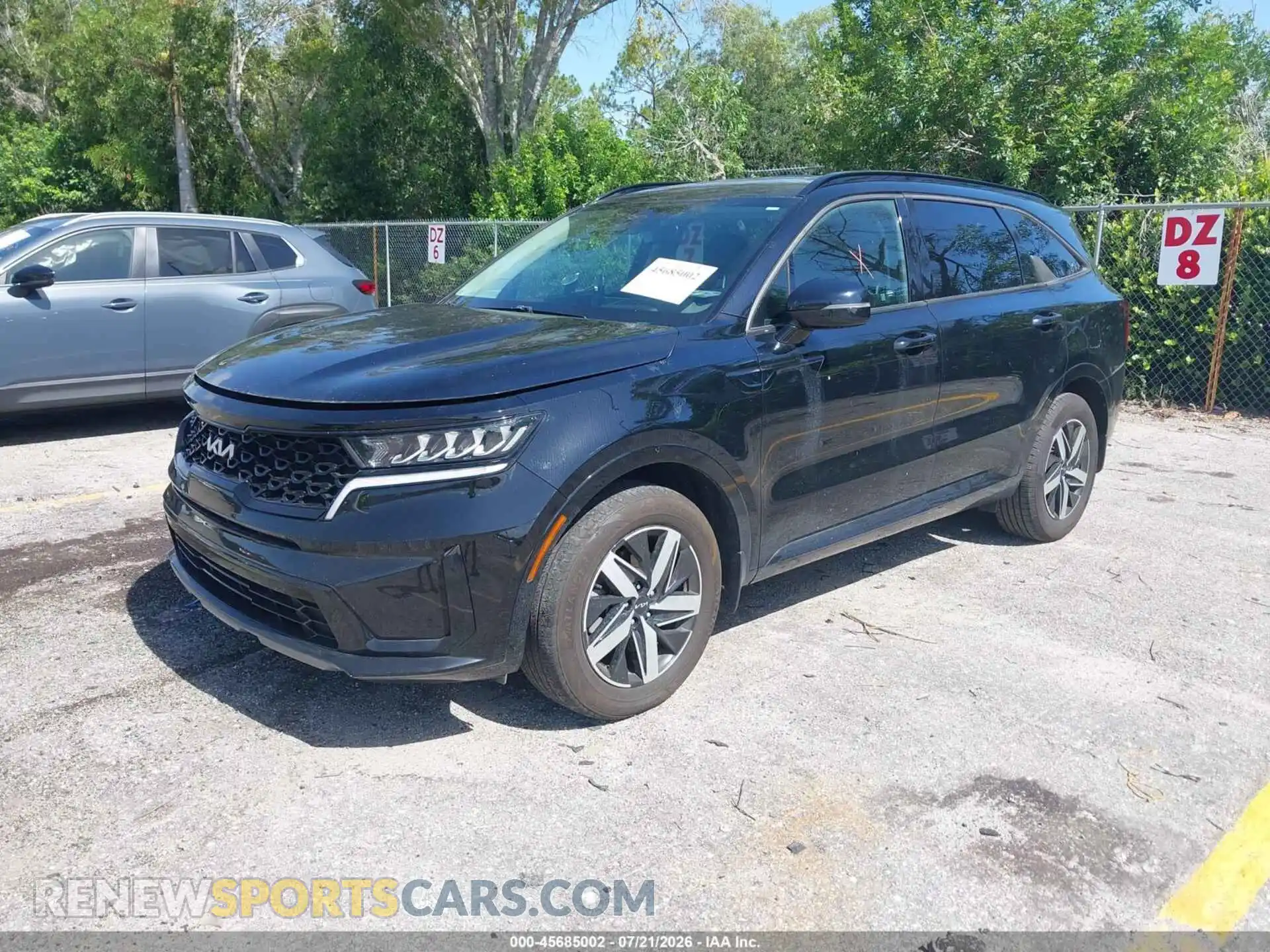 2 Photograph of a damaged car 5XYRL4LC6NG124318 KIA SORENTO 2022