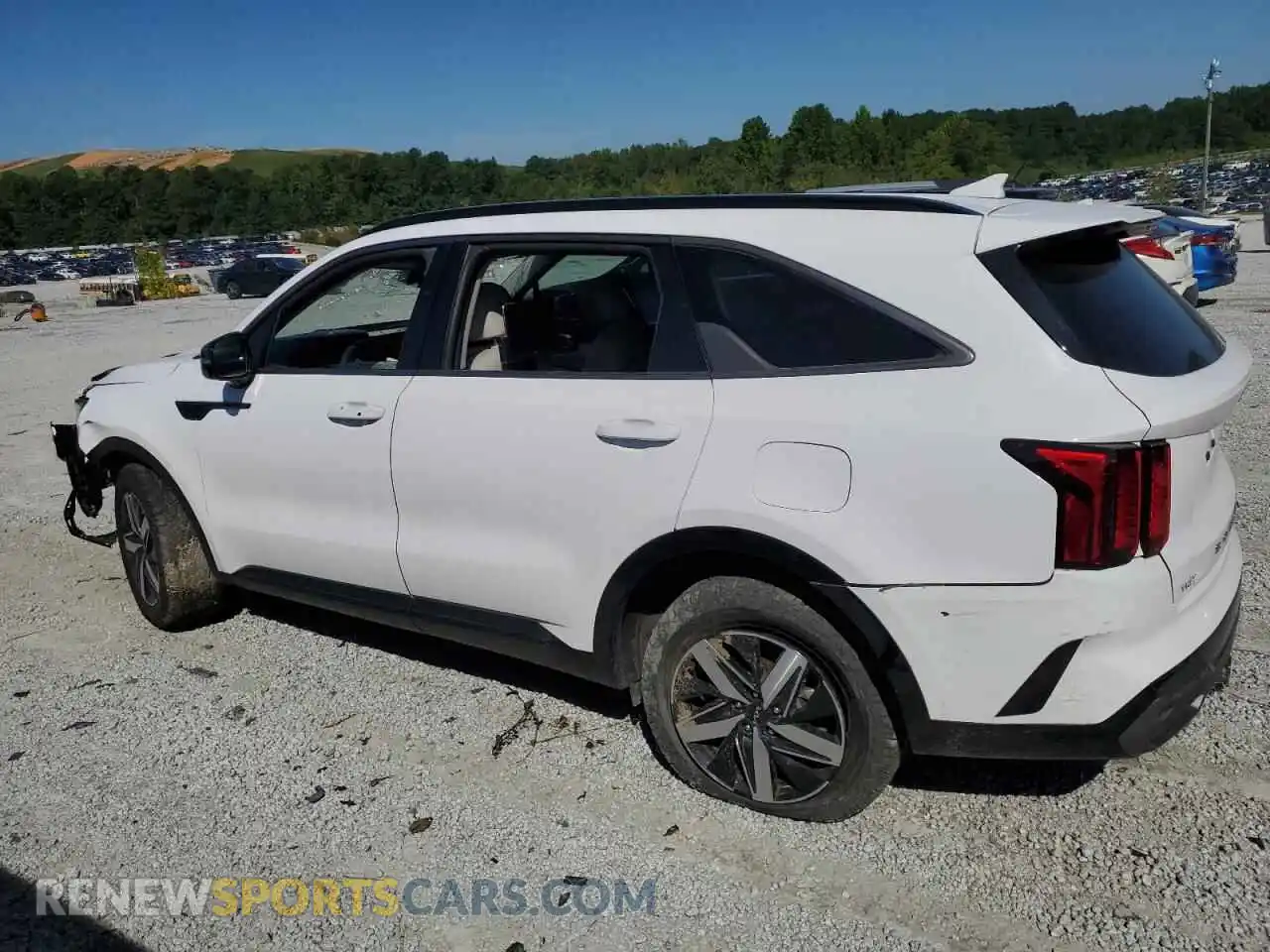 2 Photograph of a damaged car 5XYRL4LC7NG088011 KIA SORENTO 2022