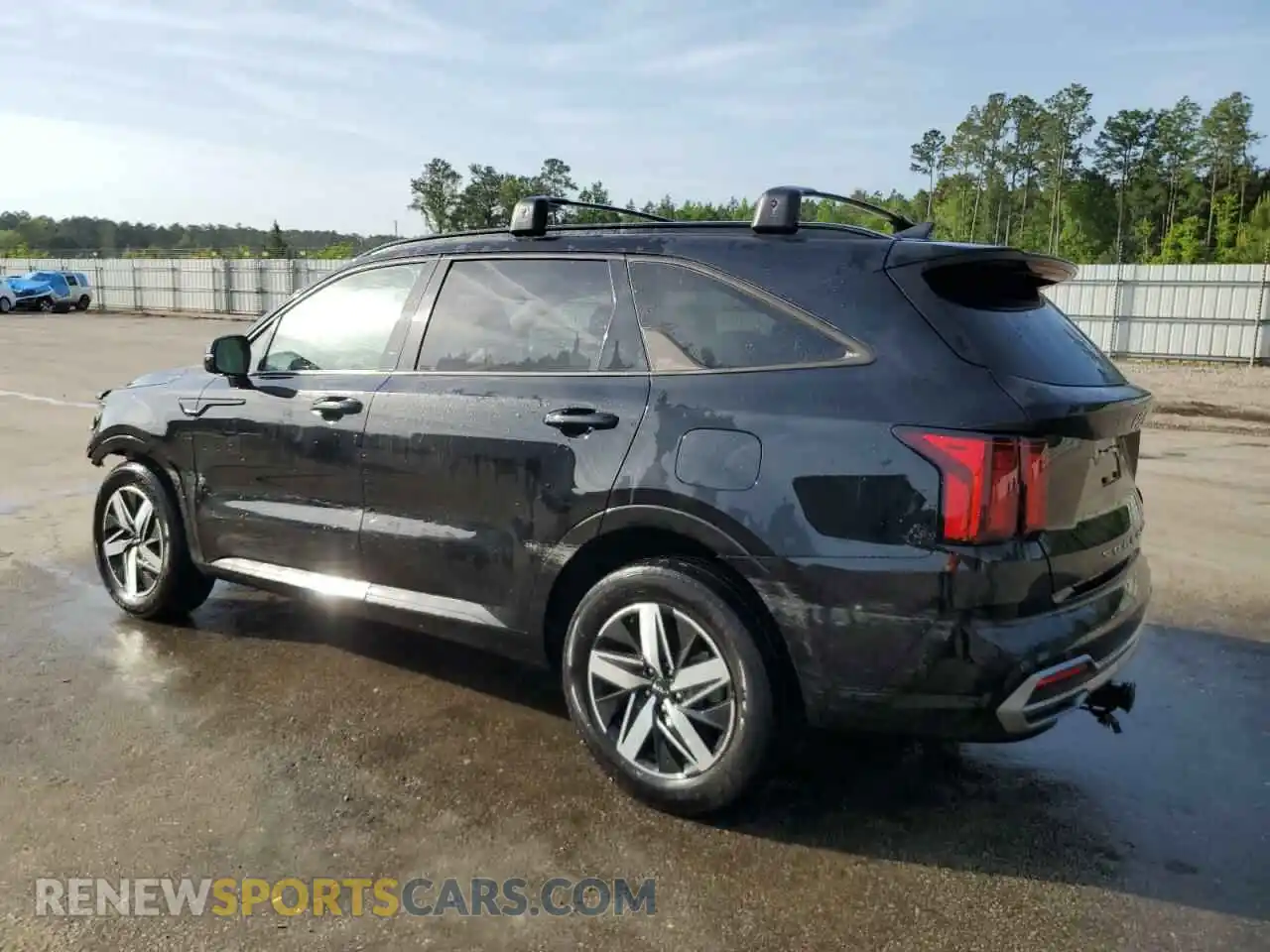 2 fotografías del automóvil dañado 5XYRL4LC7NG123047 KIA SORENTO 2022