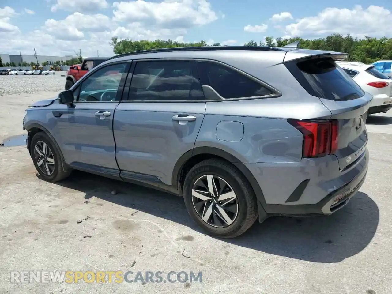 2 Photograph of a damaged car 5XYRL4LC9NG081898 KIA SORENTO 2022