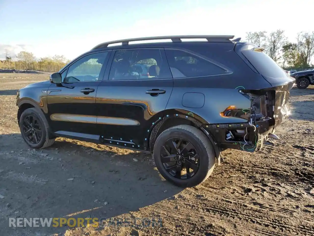2 Photograph of a damaged car 5XYRLDLC1NG149658 KIA SORENTO 2022