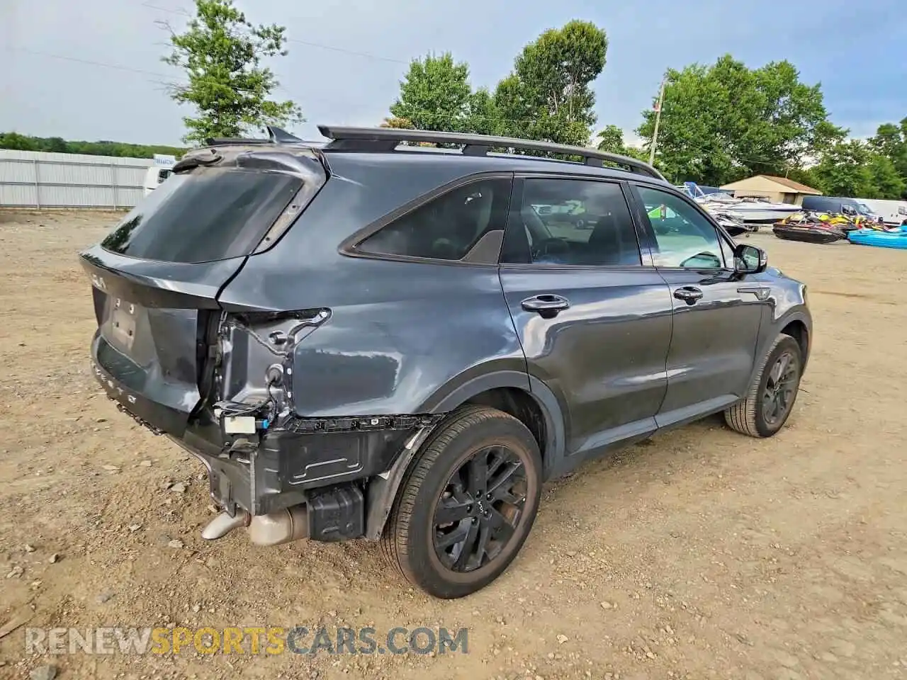 3 Photograph of a damaged car 5XYRLDLC3NG130643 KIA SORENTO 2022