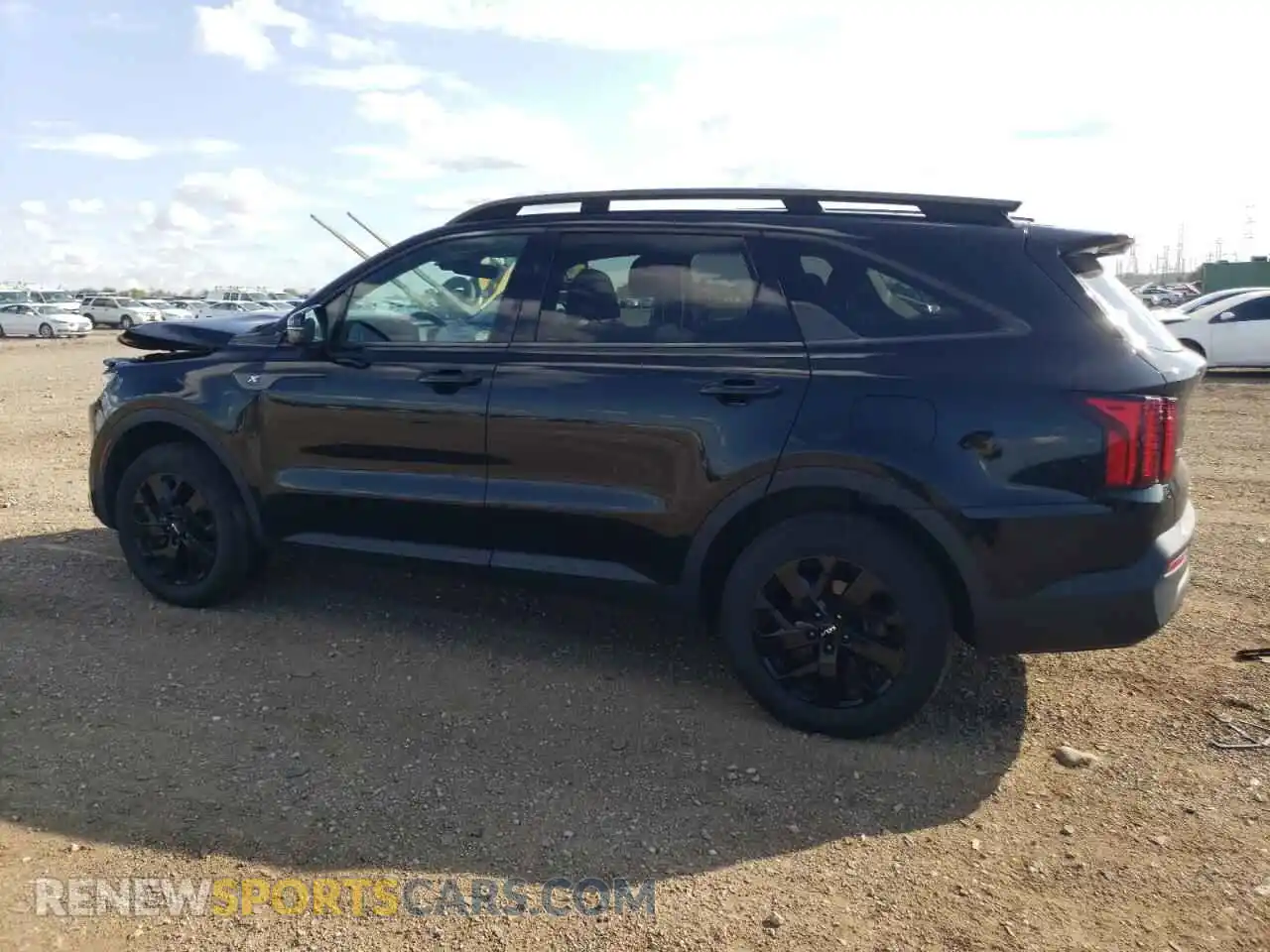 2 Photograph of a damaged car 5XYRLDLC4NG085633 KIA SORENTO 2022