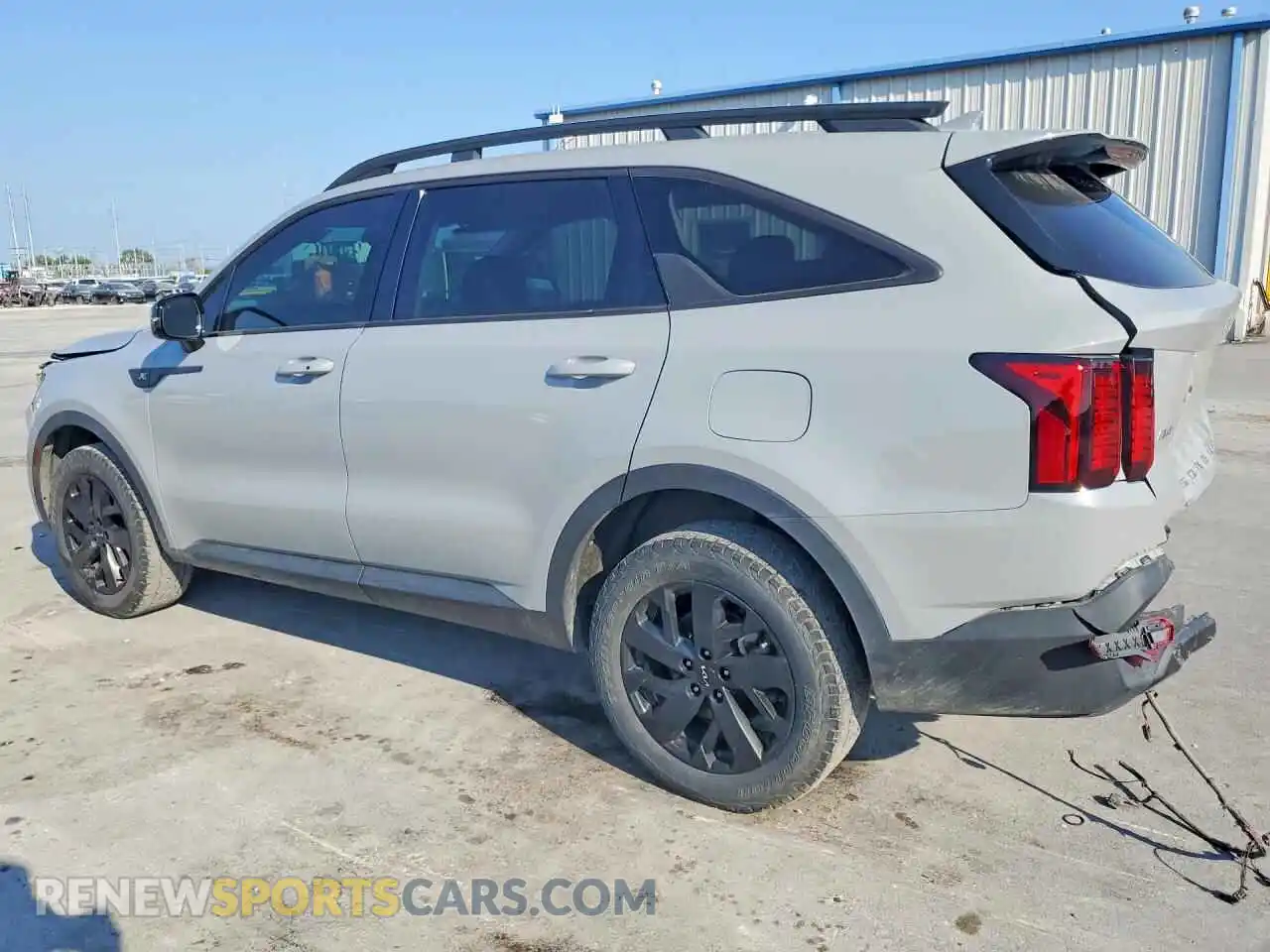 2 fotografías del automóvil dañado 5XYRLDLC8NG158860 KIA SORENTO 2022