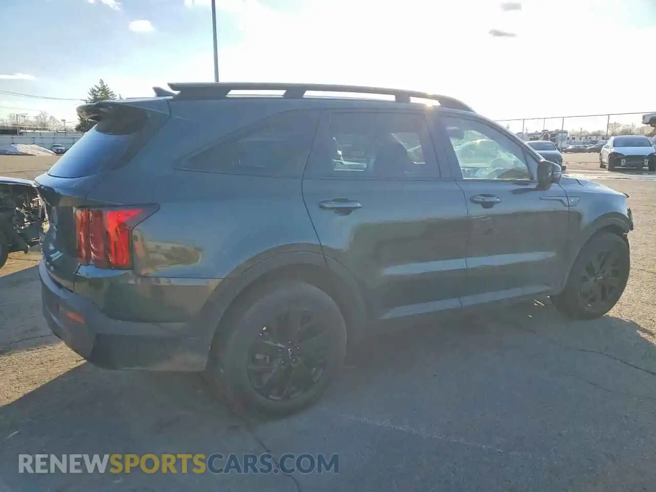 3 Photograph of a damaged car 5XYRLDLC9NG159807 KIA SORENTO 2022