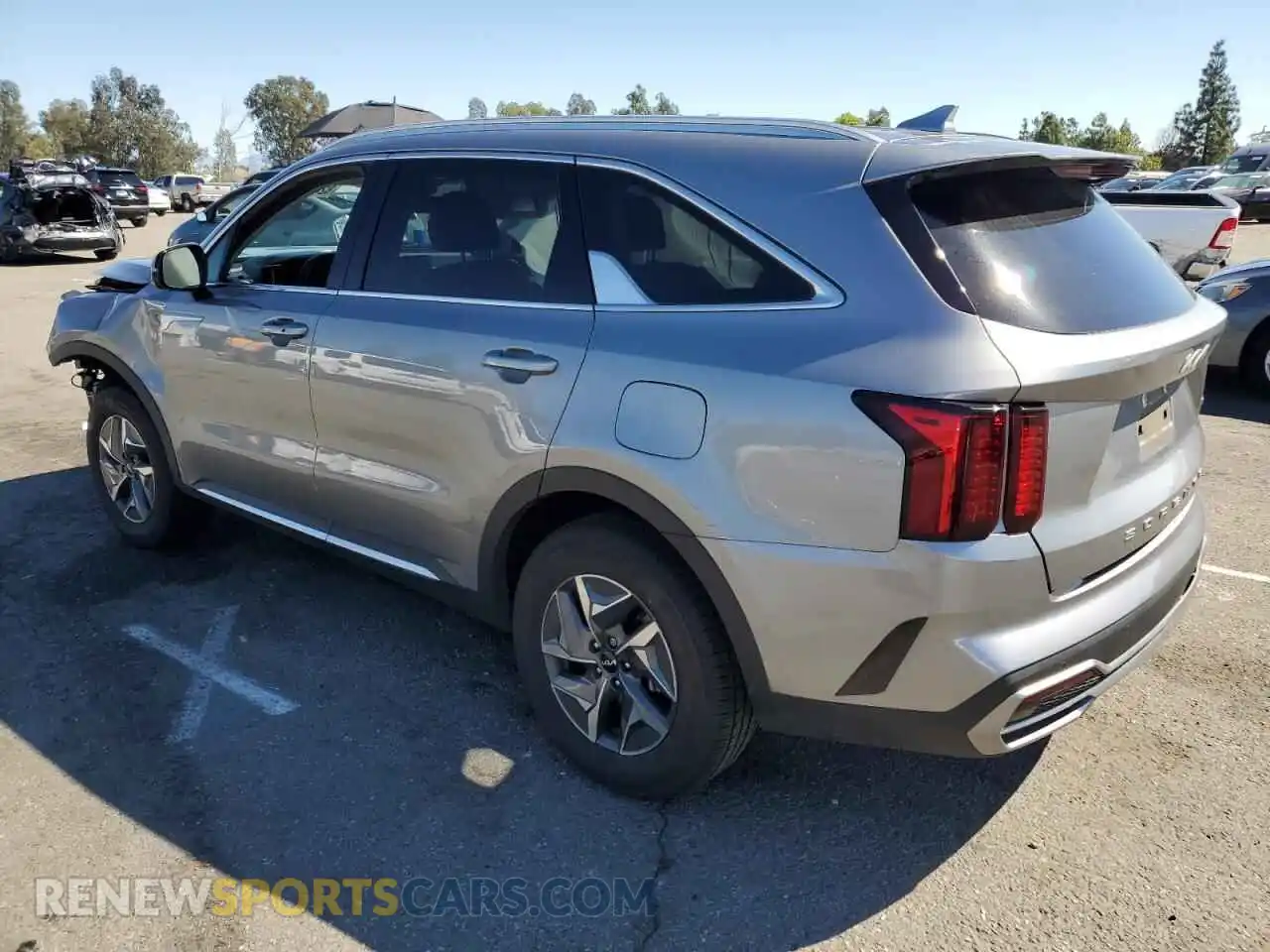 2 fotografías del automóvil dañado KNDRG4LG8N5087630 KIA SORENTO 2022