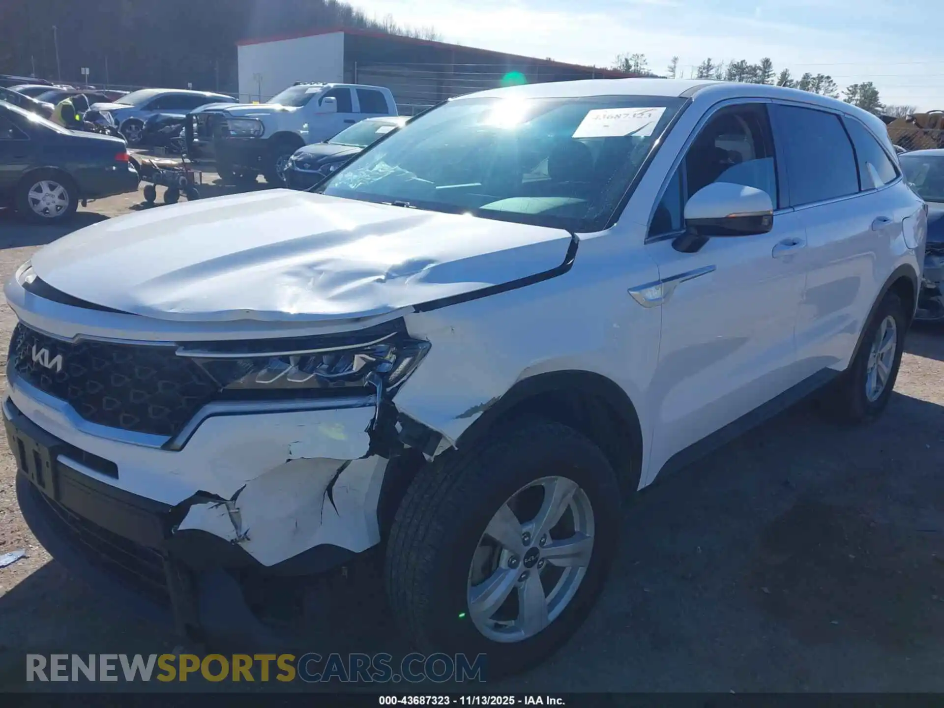 2 fotografías del automóvil dañado 5XYRGDLC0PG184425 KIA SORENTO 2023