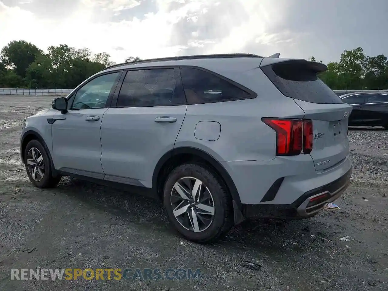 2 fotografías del automóvil dañado 5XYRH4LF4PG213268 KIA SORENTO 2023