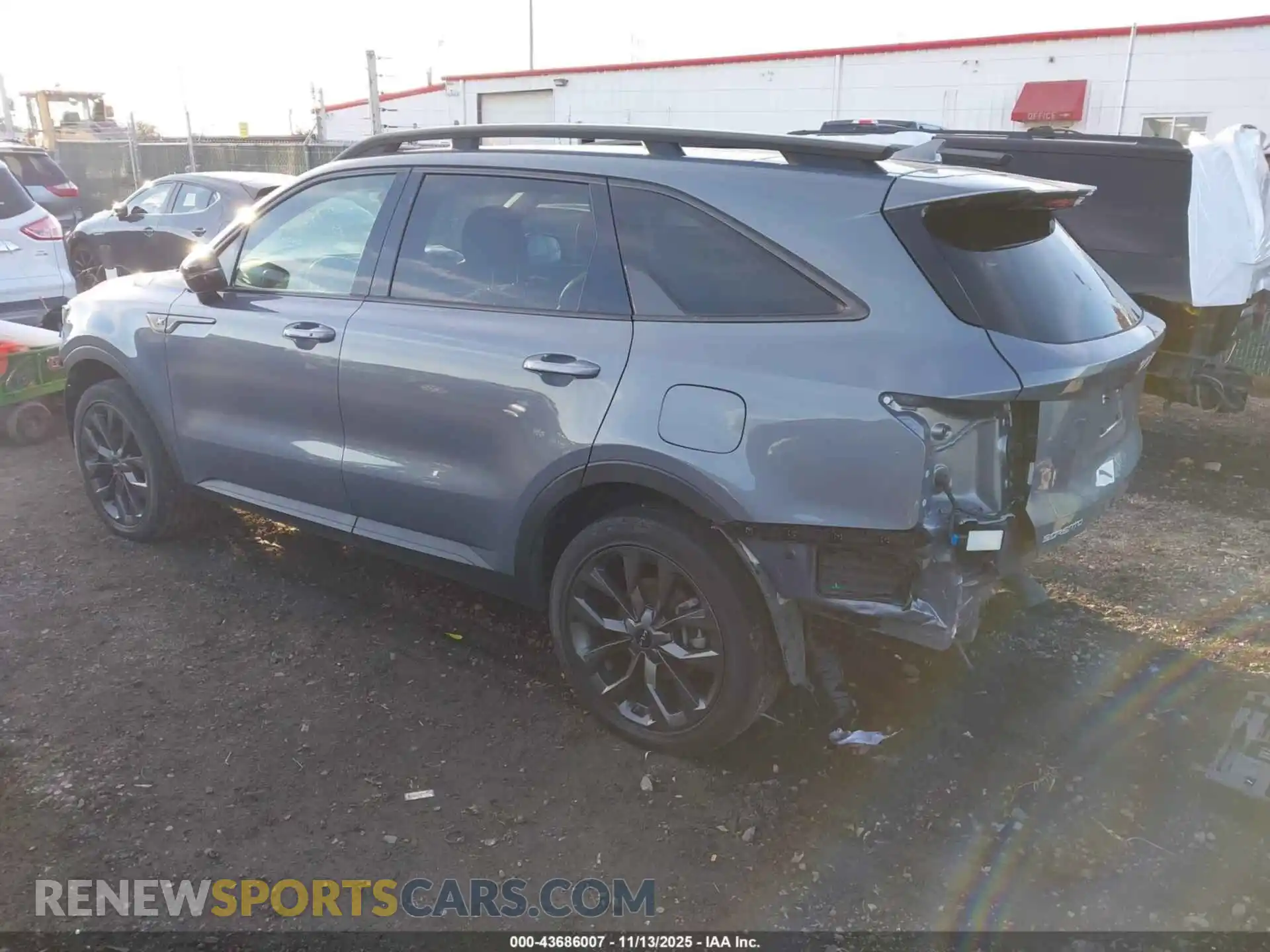 3 Фотография поврежденного автомобиля 5XYRHDLF7PG189807 KIA SORENTO 2023