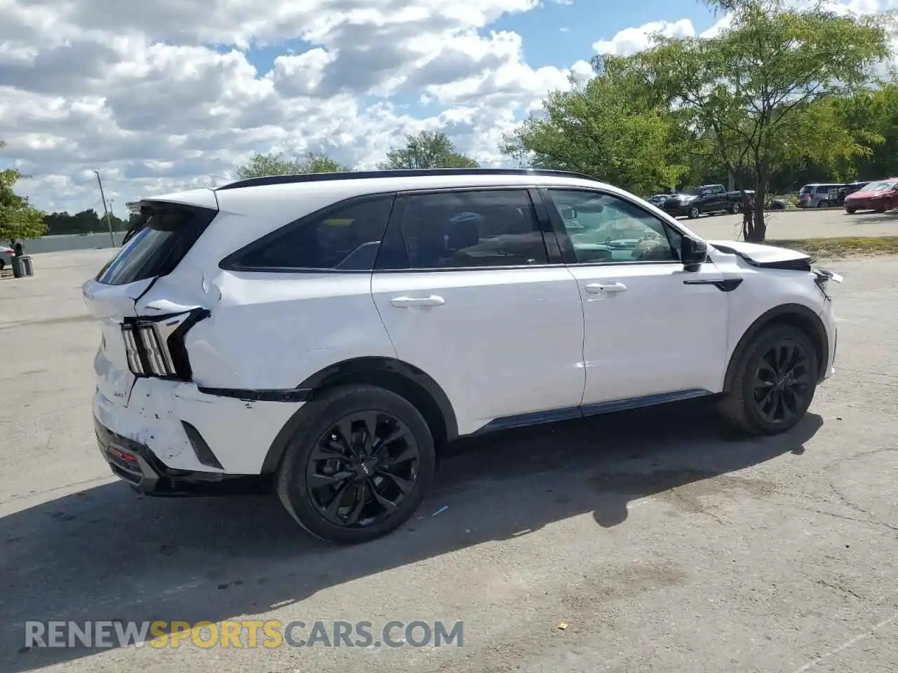 3 Photograph of a damaged car 5XYRKDLF1PG218445 KIA SORENTO 2023
