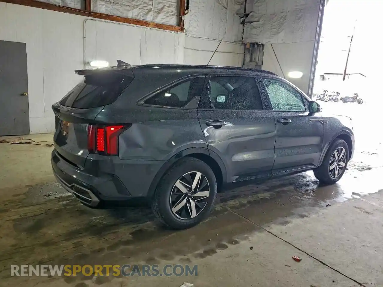 3 Photograph of a damaged car 5XYRL4LC7PG207128 KIA SORENTO 2023