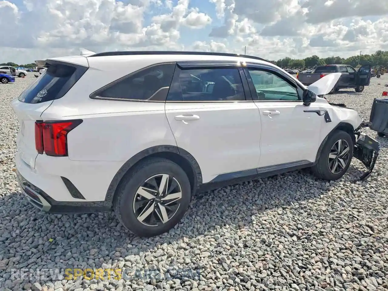 3 Photograph of a damaged car 5XYRL4LC7PG213950 KIA SORENTO 2023