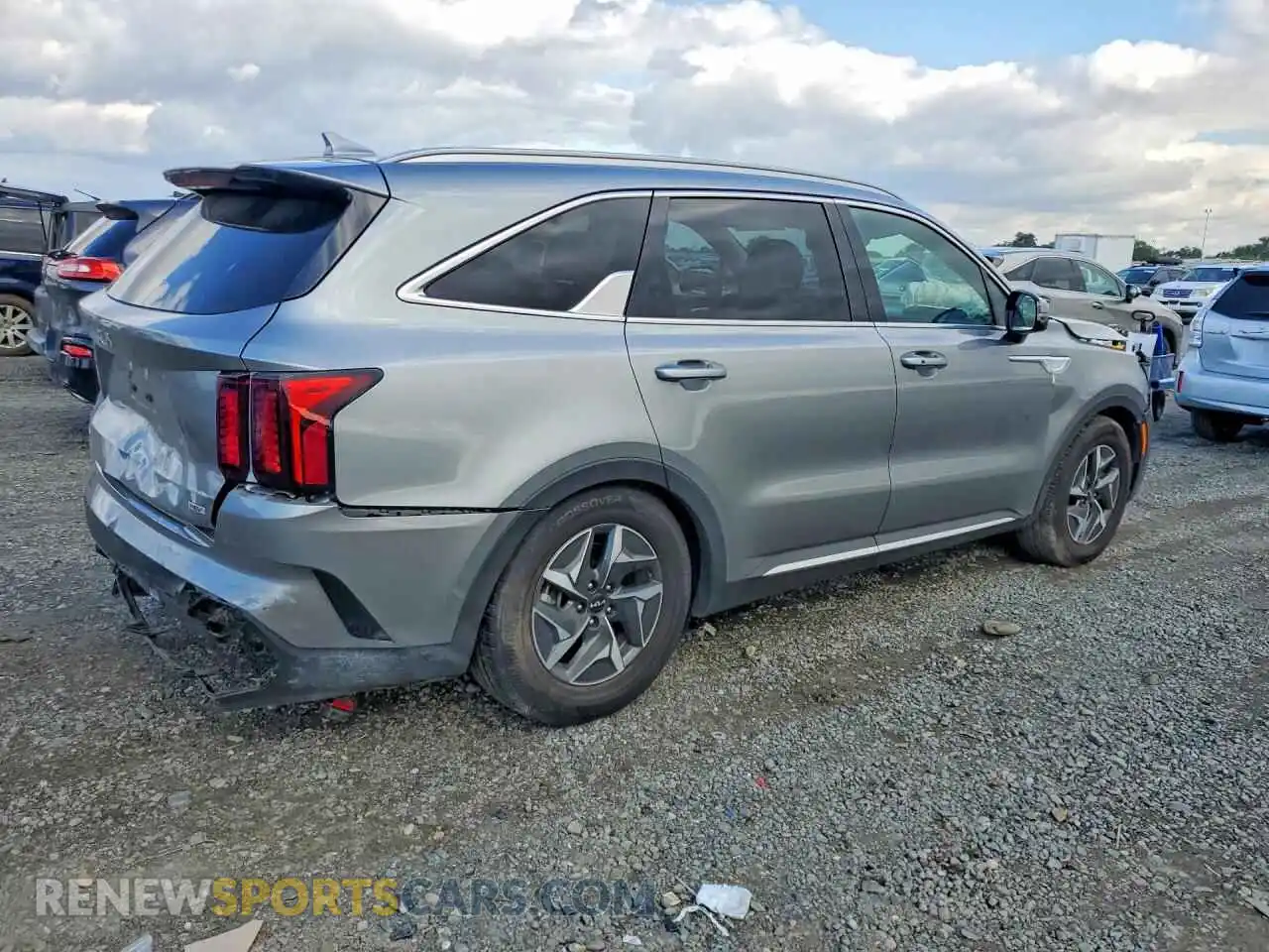 3 Photograph of a damaged car KNDRH4LG5P5136539 KIA SORENTO 2023