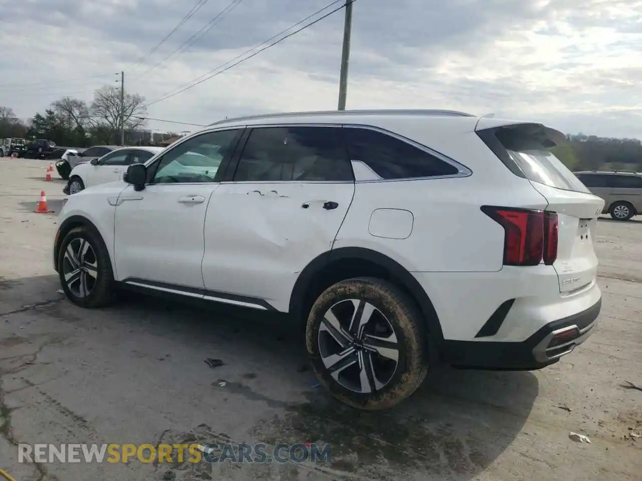 2 Photograph of a damaged car KNDRHDLG3P5221671 KIA SORENTO 2023