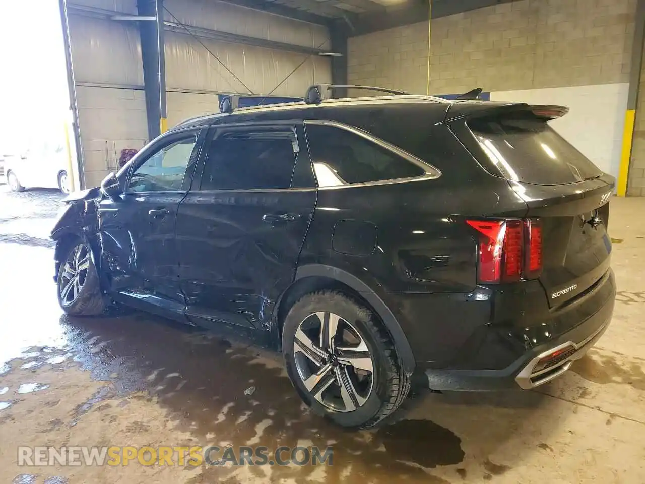 2 fotografías del automóvil dañado KNDRHDLG5P5144415 KIA SORENTO 2023
