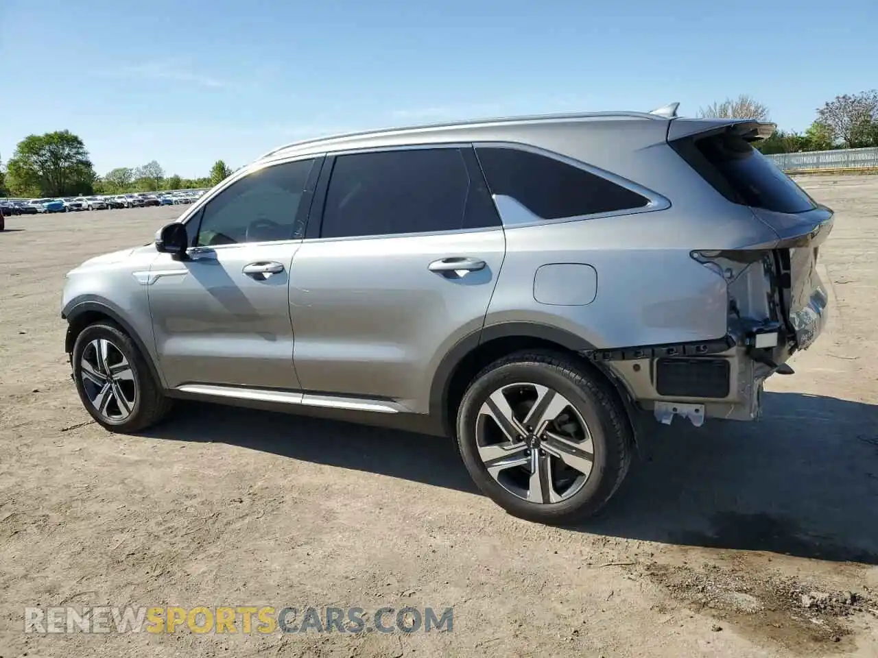 2 Photograph of a damaged car KNDRHDLG5P5206847 KIA SORENTO 2023