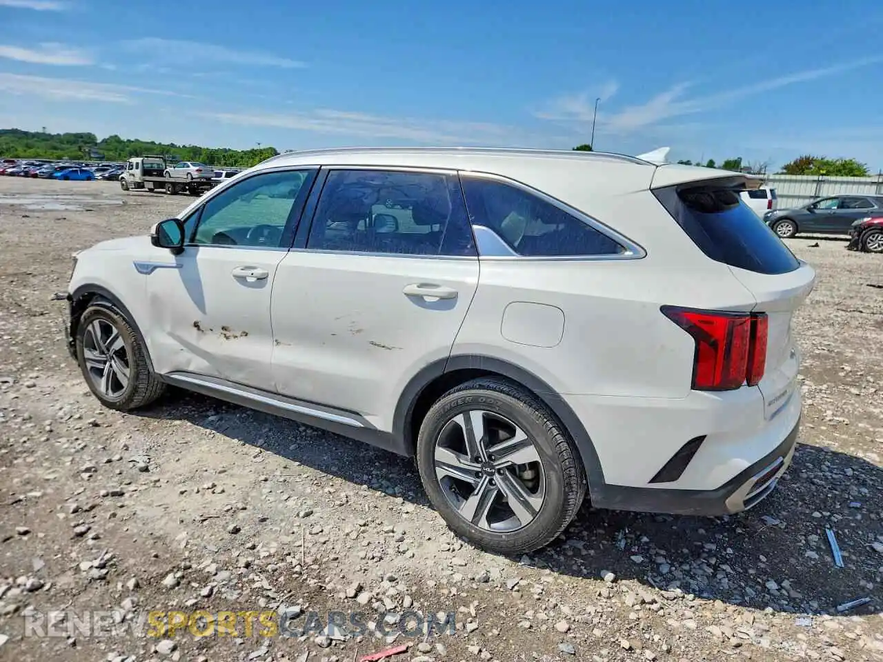 2 Photograph of a damaged car KNDRHDLG9P5133708 KIA SORENTO 2023