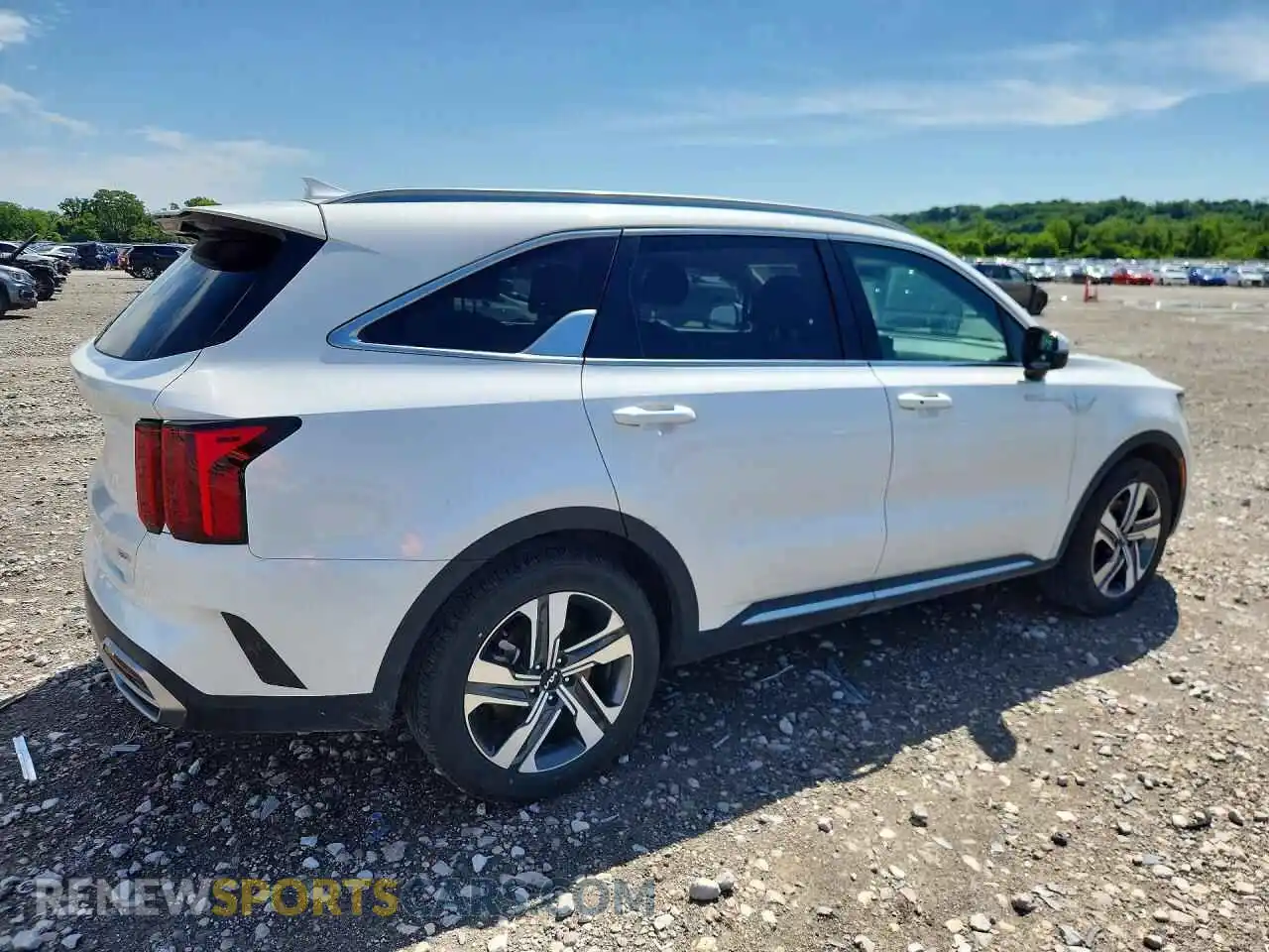 3 Photograph of a damaged car KNDRHDLG9P5133708 KIA SORENTO 2023