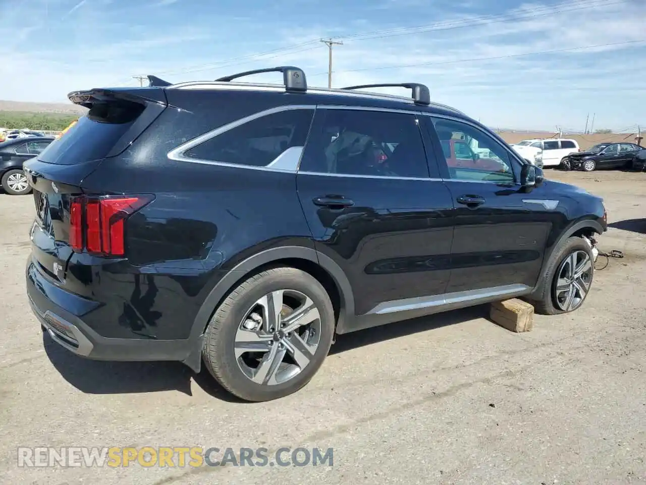 3 Photograph of a damaged car KNDRKDLG0P5219698 KIA SORENTO 2023