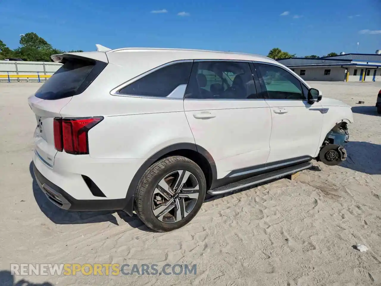 3 Photograph of a damaged car KNDRKDLG2P5217404 KIA SORENTO 2023