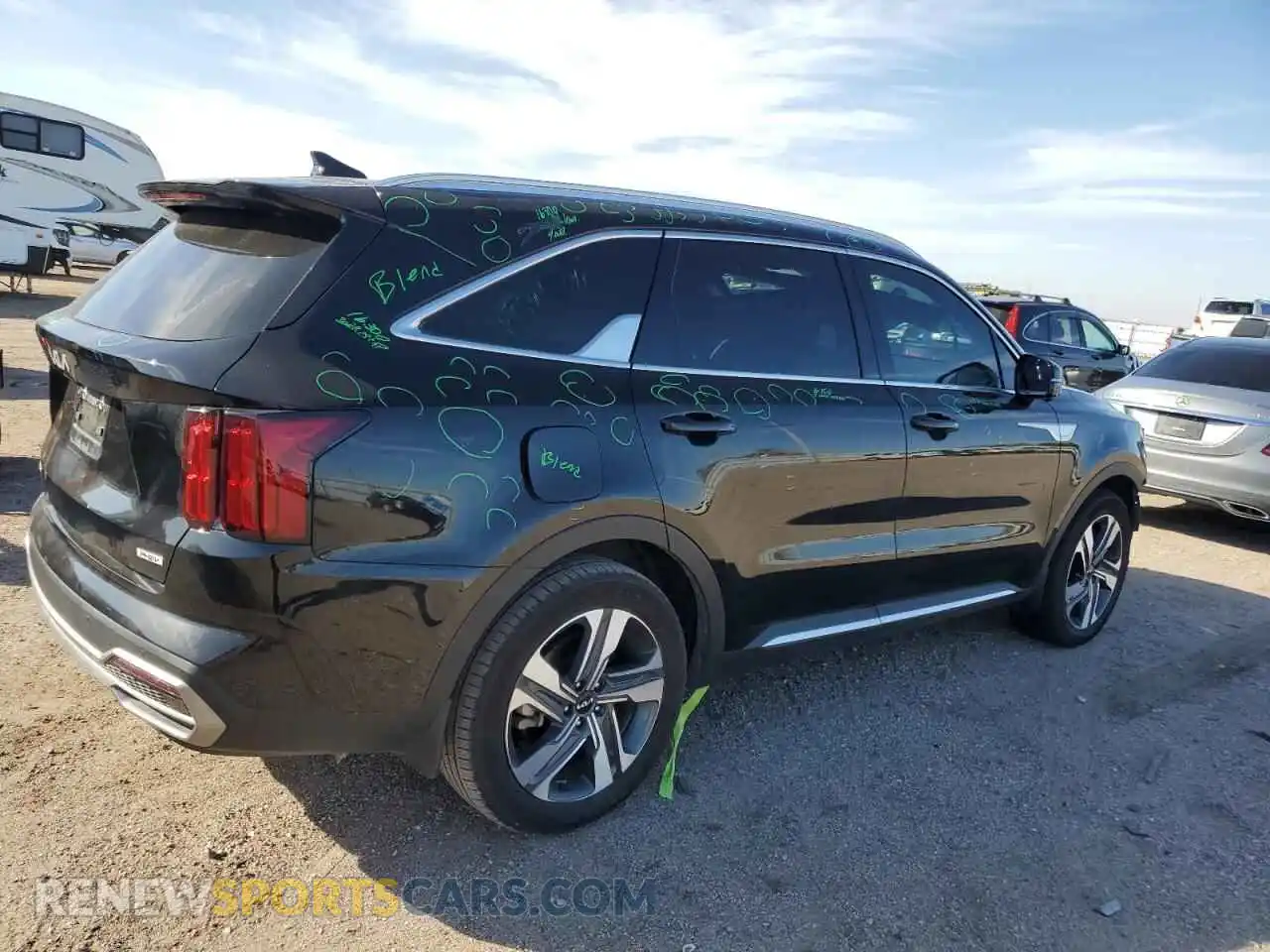 3 fotografías del automóvil dañado KNDRMDLH0P5137523 KIA SORENTO 2023