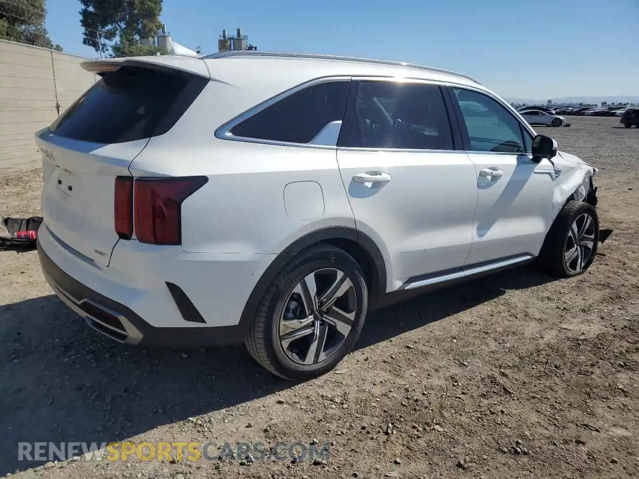 3 Photograph of a damaged car KNDRMDLH3P5169883 KIA SORENTO 2023