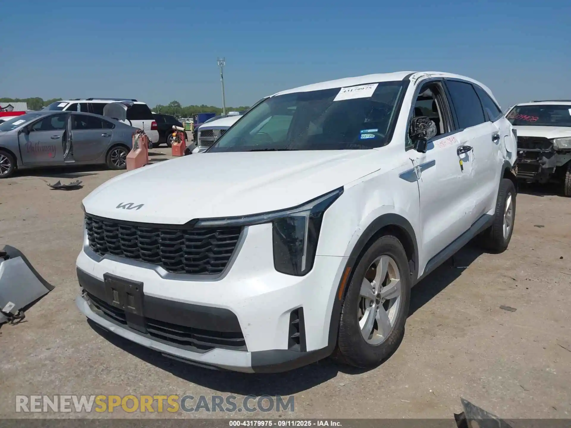 2 Фотография поврежденного автомобиля 5XYRG4JC0RG252891 KIA SORENTO 2024