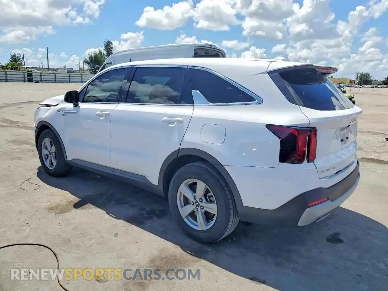 2 Photograph of a damaged car 5XYRG4JC0RG305153 KIA SORENTO 2024