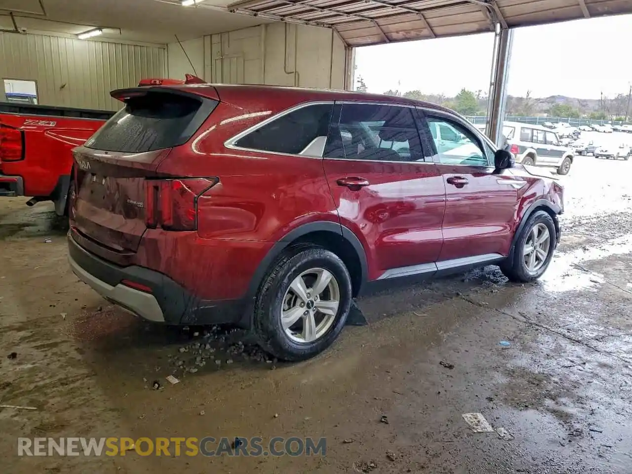 3 Photograph of a damaged car 5XYRG4JC1RG260269 KIA SORENTO 2024