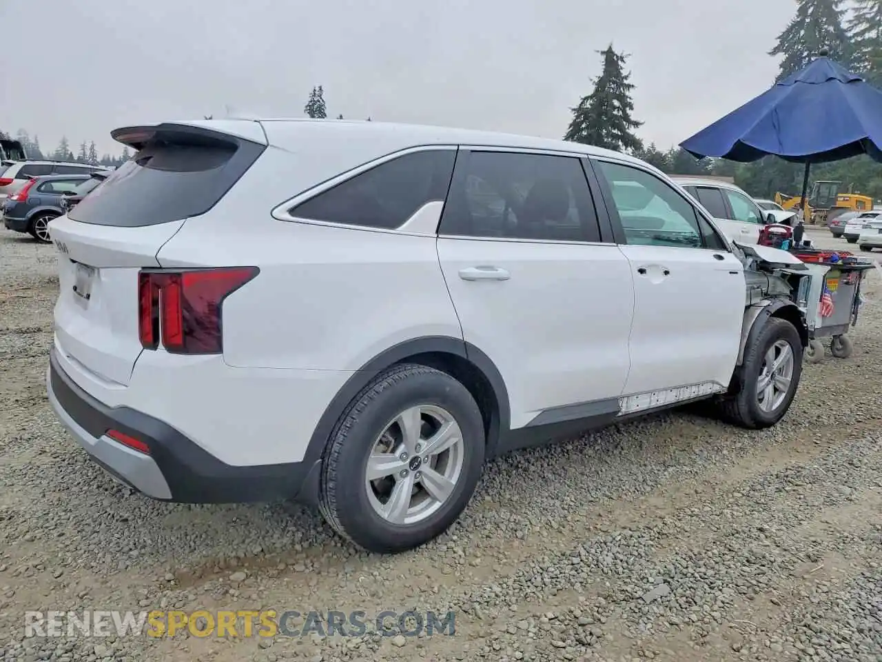 3 fotografías del automóvil dañado 5XYRG4JC2RG300956 KIA SORENTO 2024
