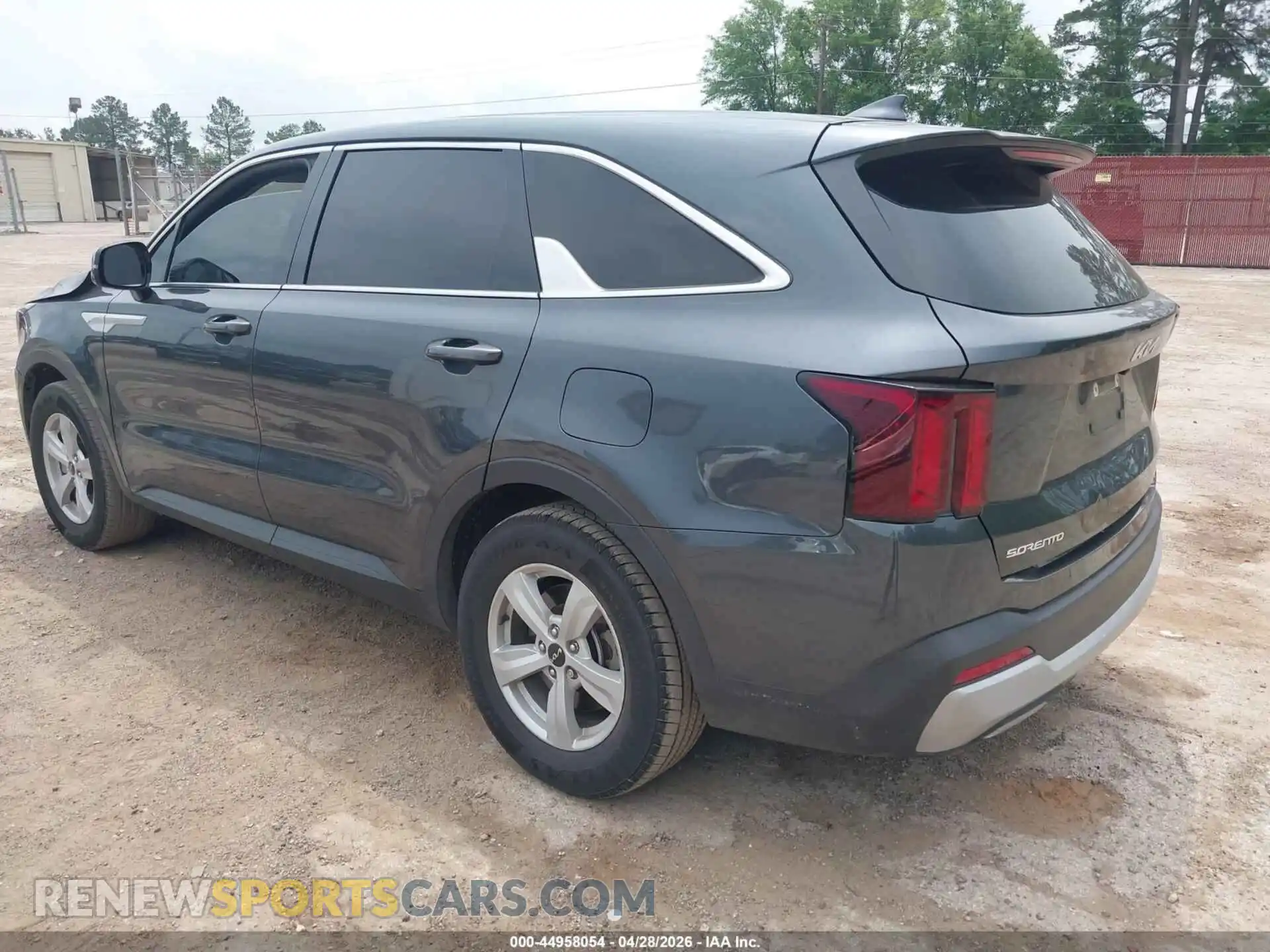 3 Photograph of a damaged car 5XYRG4JC3RG293418 KIA SORENTO 2024