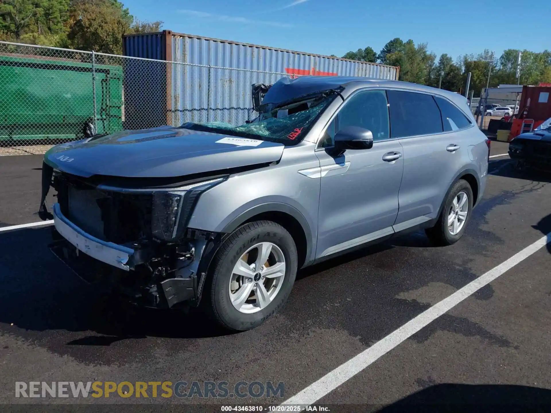 2 Photograph of a damaged car 5XYRG4JC4RG264218 KIA SORENTO 2024