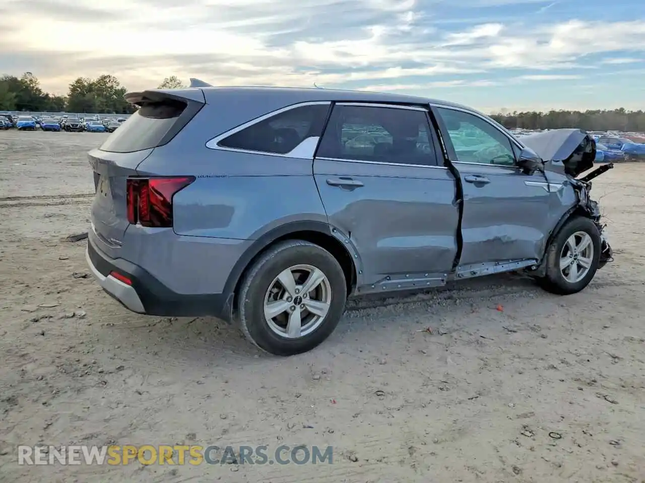 3 Photograph of a damaged car 5XYRG4JC4RG265479 KIA SORENTO 2024
