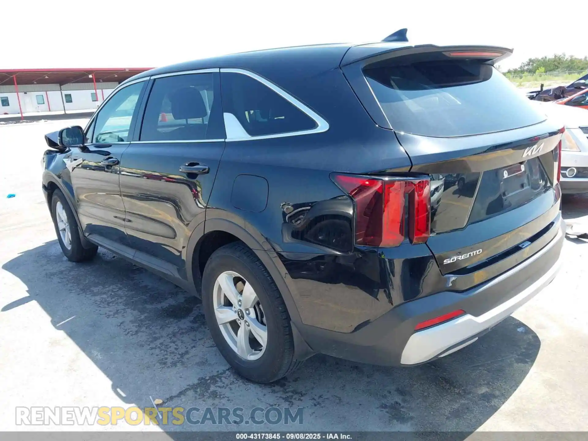 3 Photograph of a damaged car 5XYRG4JC4RG305270 KIA SORENTO 2024
